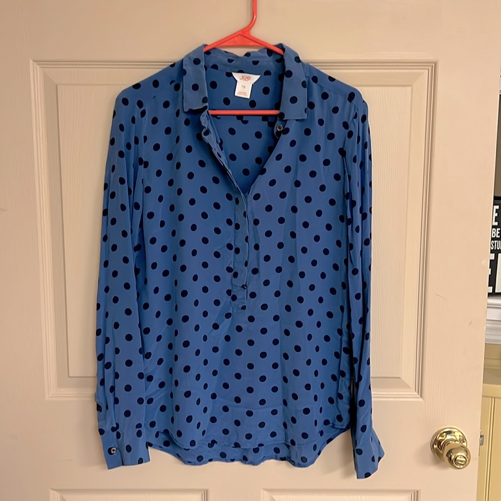 Blue Polka dot long sleeve button down top